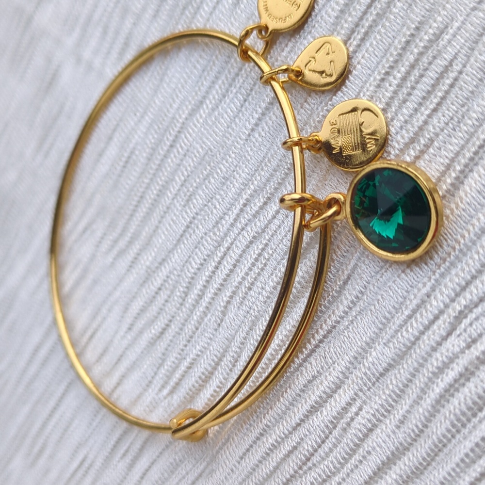 Alex and Ani Gold Bracelet Emerald Green Charm - Picture 3 of 7
